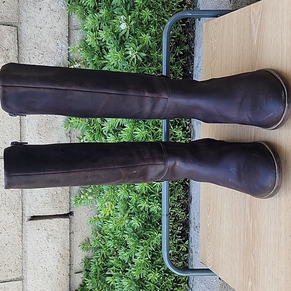 Clarks Women’s Brown Distressed Leather Buckled Boo Size 9.5 - Picture 2 of 13